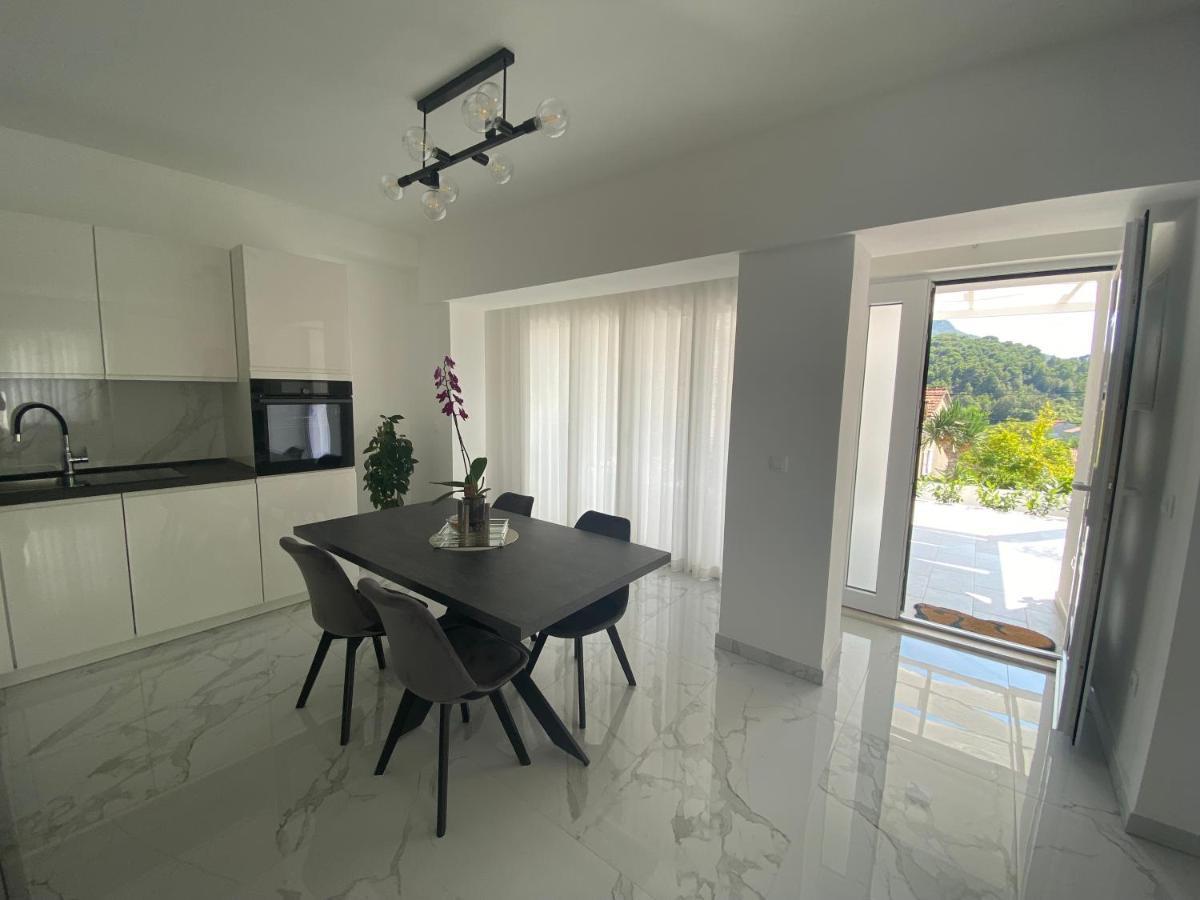 Holiday House Canis Жуляна Экстерьер фото